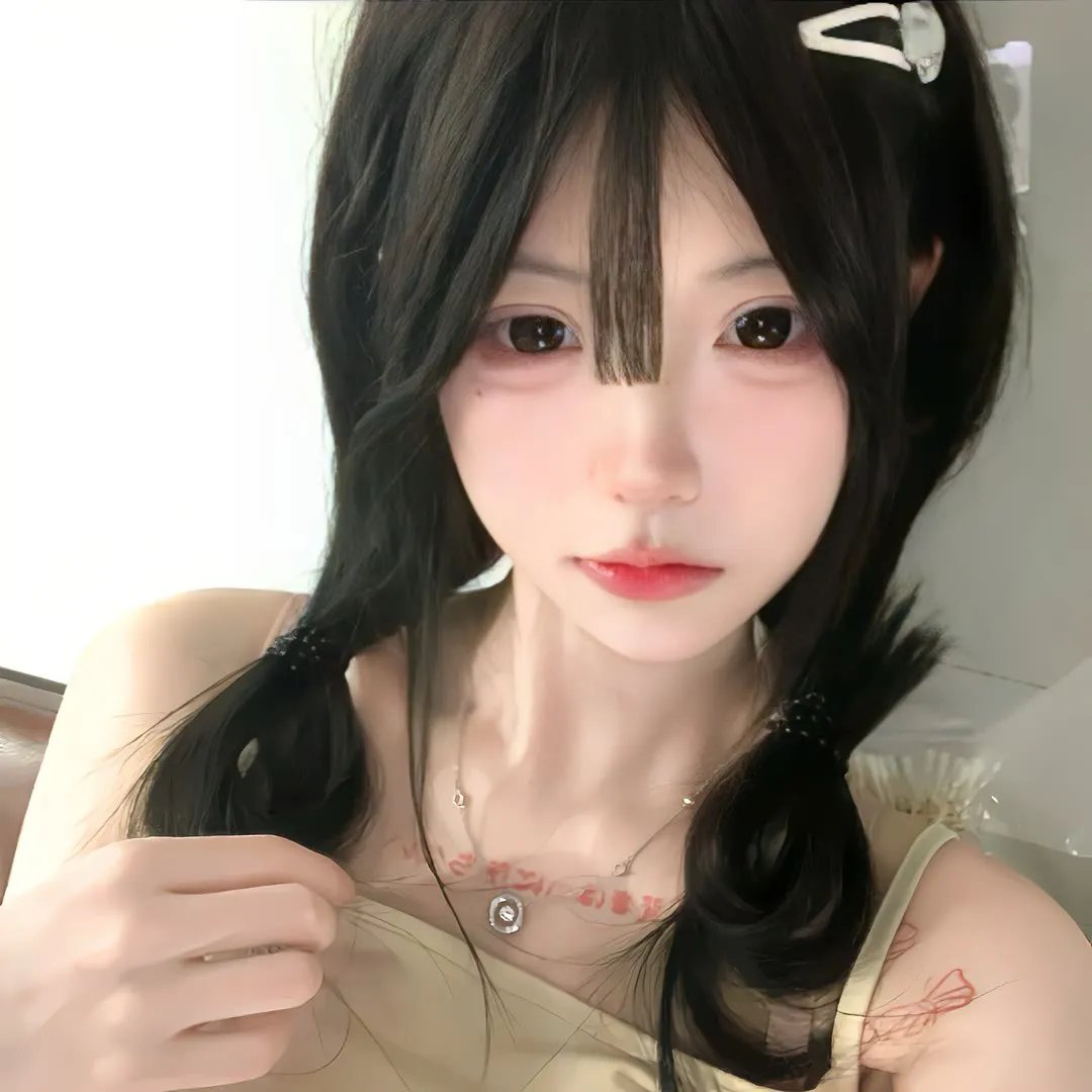 珊珊小传